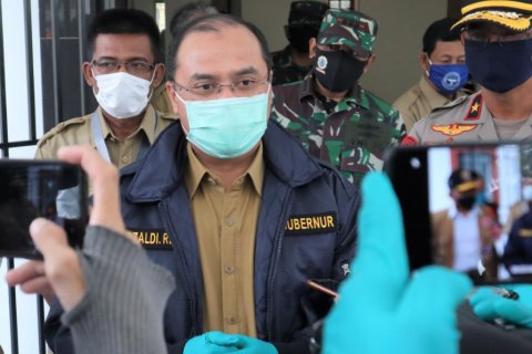 Gubernur Erzaldi Umumkan Kesembuhan Anak