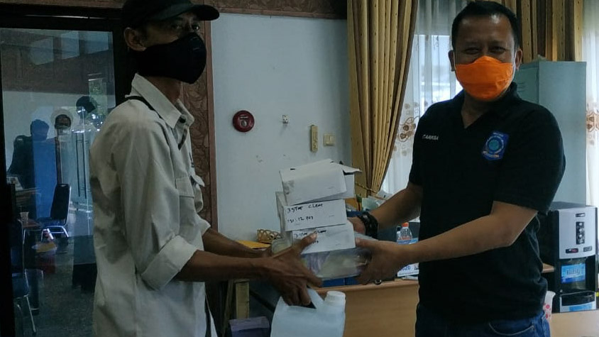 PWI, AJI dan IJTI Terima Bantuan APD Standar dari Gugus Tugas Covid-19 Babel